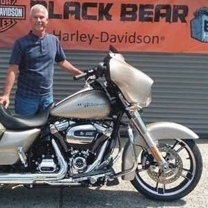 Meet your Posher, Darrell